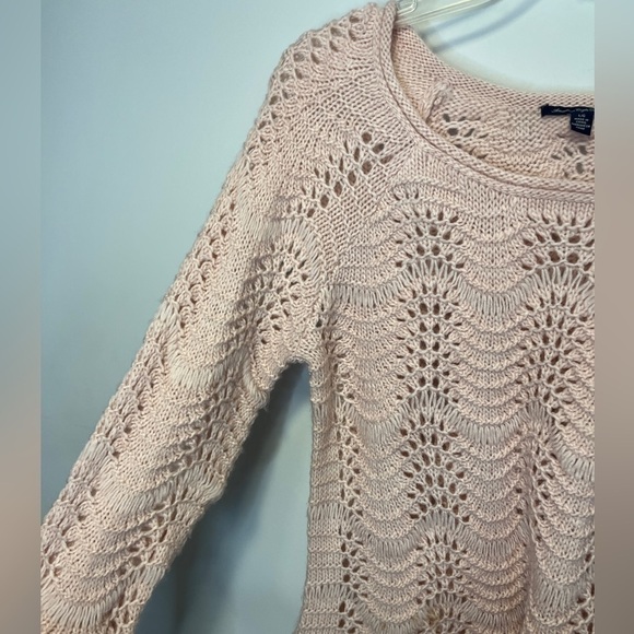 American Eagle NWT Blush Open Knit Crochet Wool Blend Sweater - Picture 6 of 9
